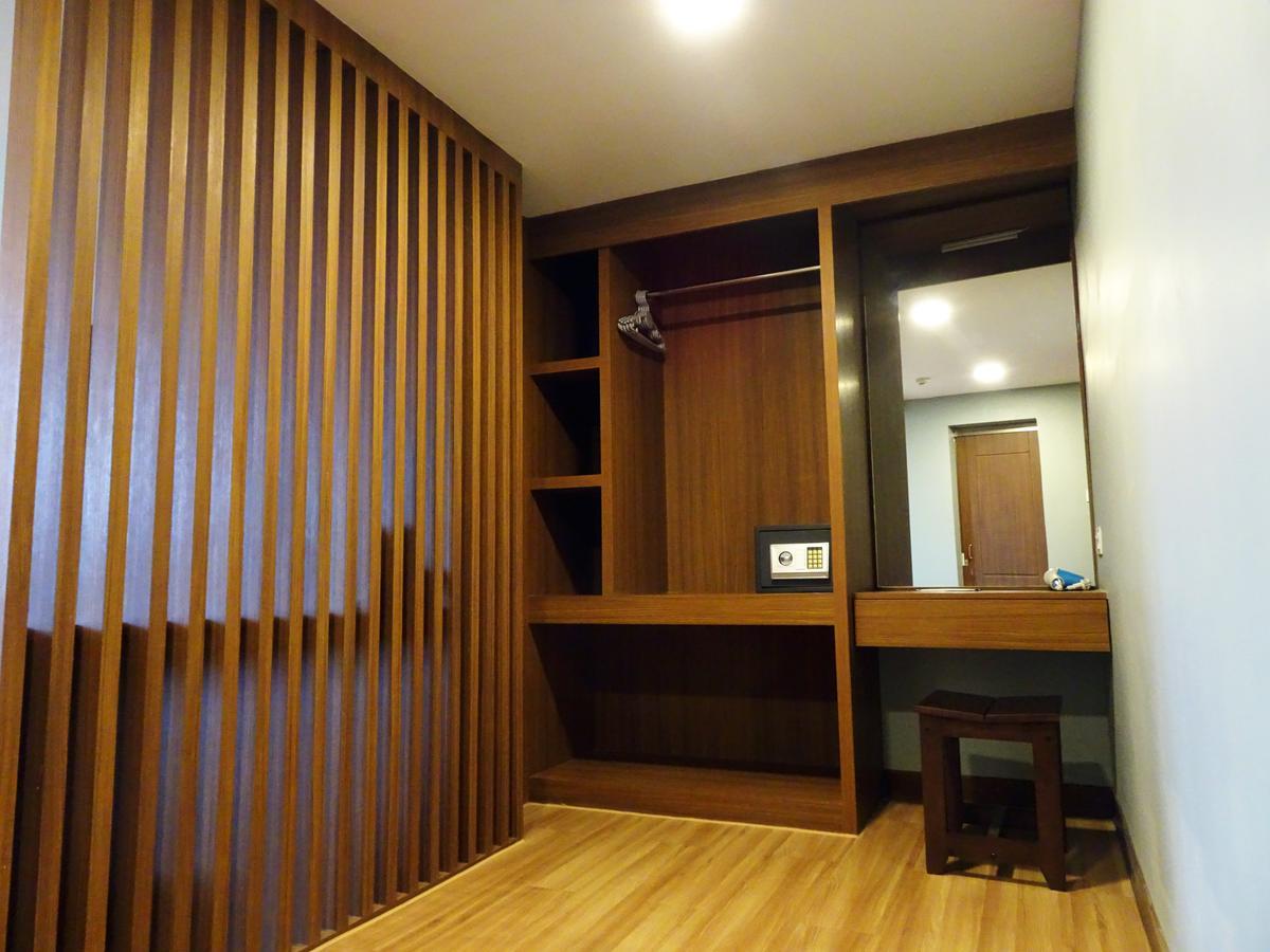 Hotel Azure Yangon Bagian luar foto